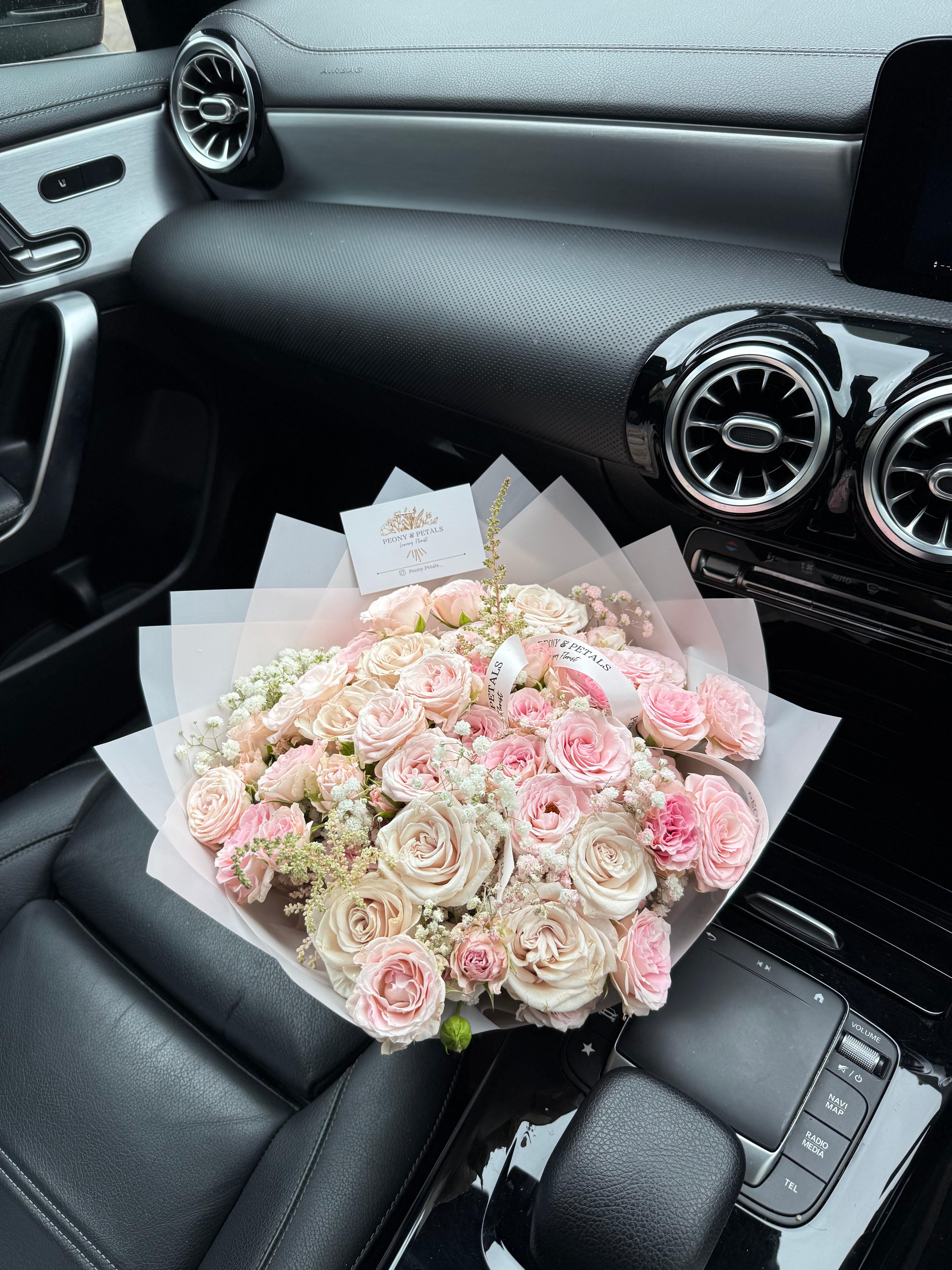 Rose Quartz Medium Mixed Bouquet