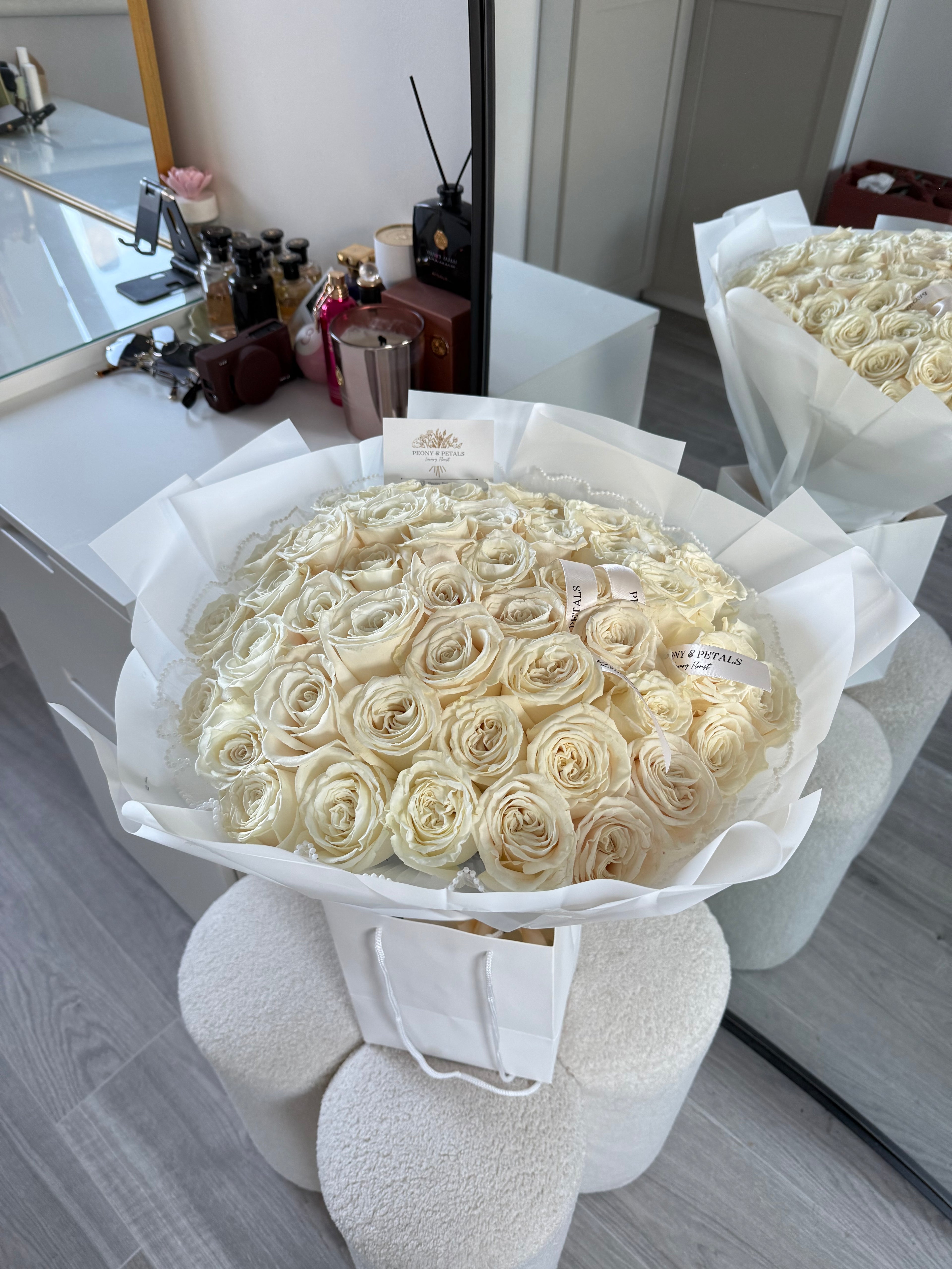 50 Stems Playa Blanca White Roses