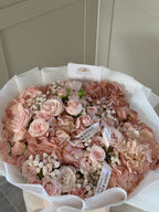 Roses & Hydrangeas Mixed Large Bouquet
