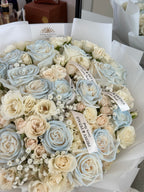 Ivory Skies Extra Large Mixed Bouquet