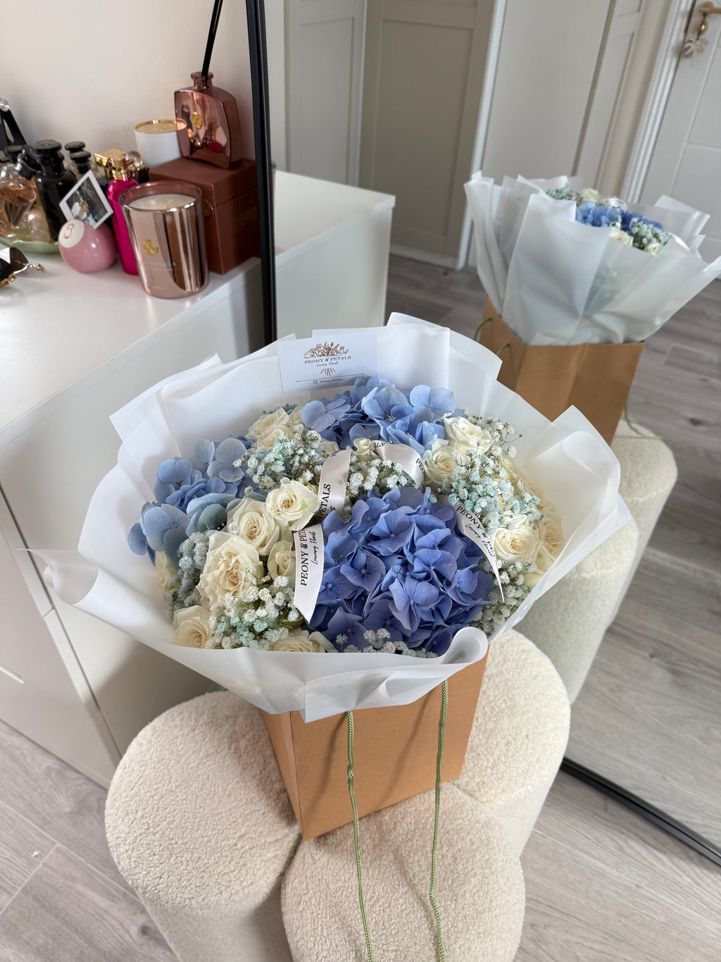 Roses & Hydrangeas Mixed Large Bouquet