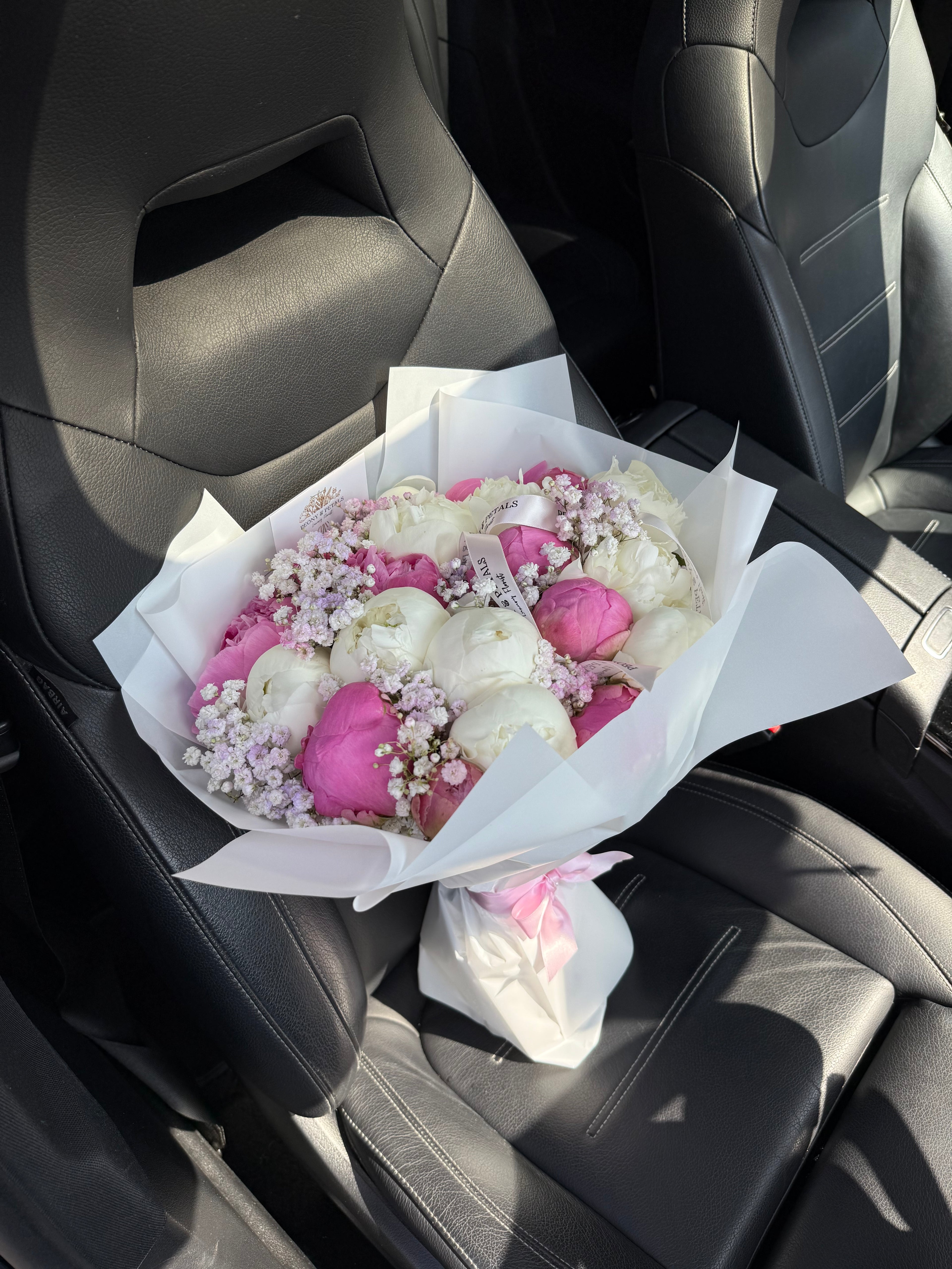 20 Peonies Mixed with Gyp