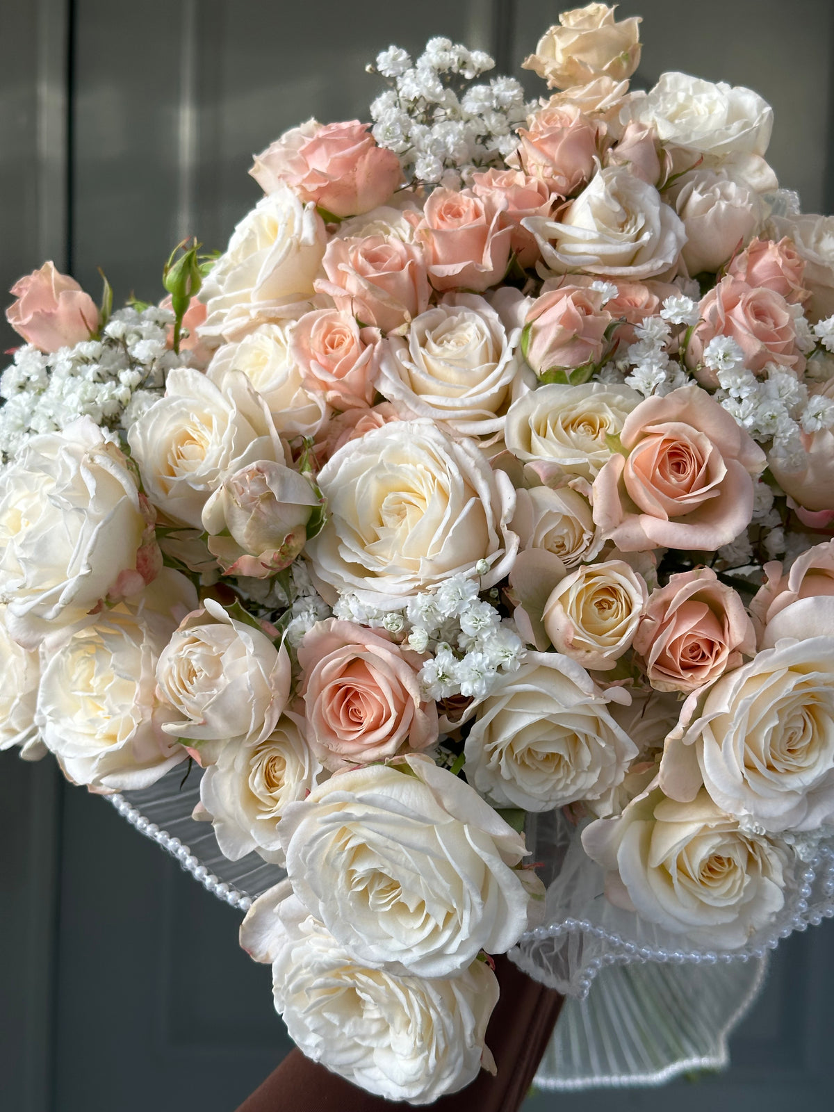 Pearl Amour Medium Mixed Bouquet
