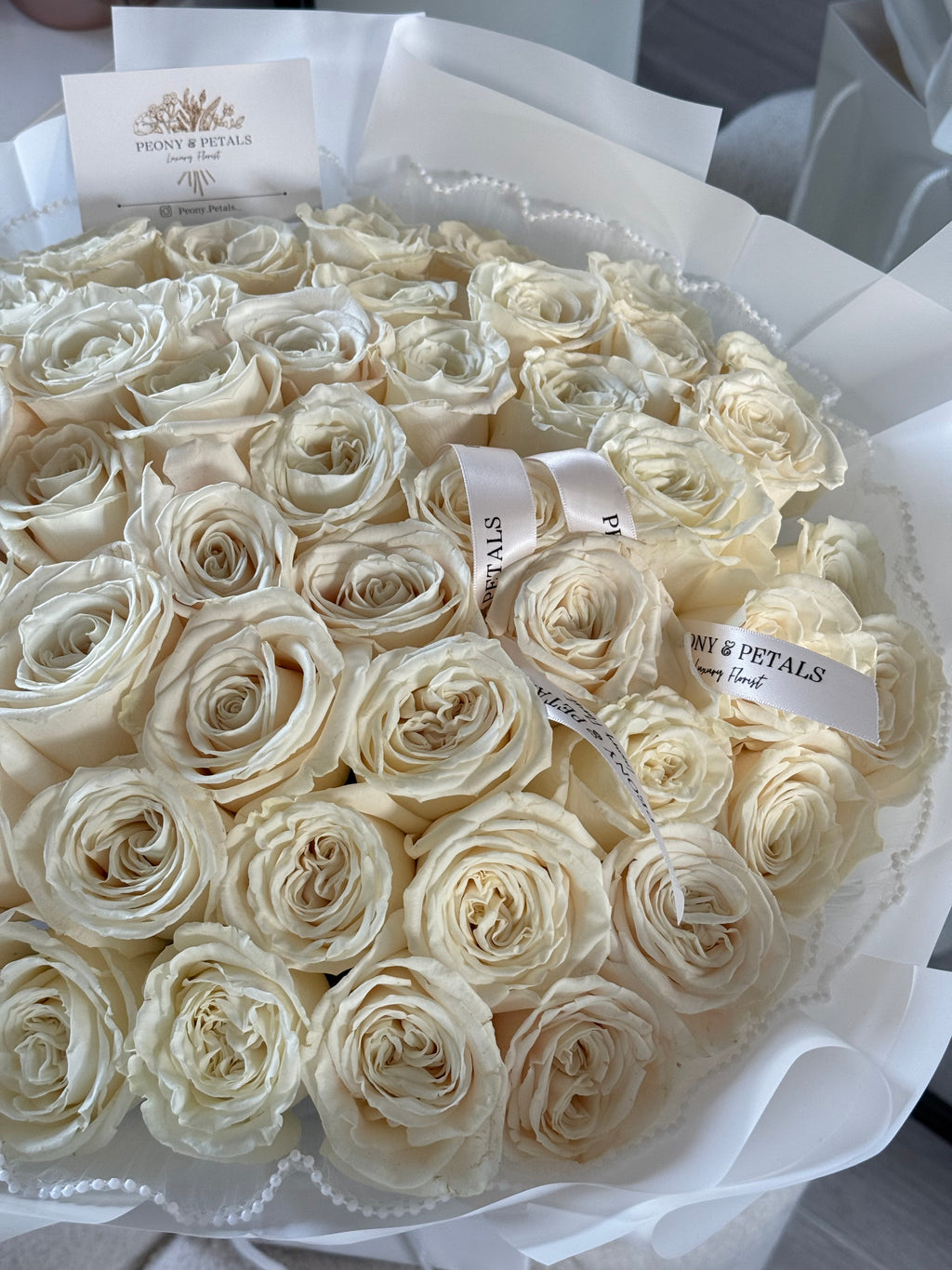 50 Stems Playa Blanca White Roses