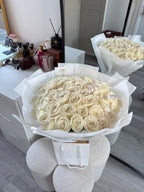 50 Stems Playa Blanca White Roses