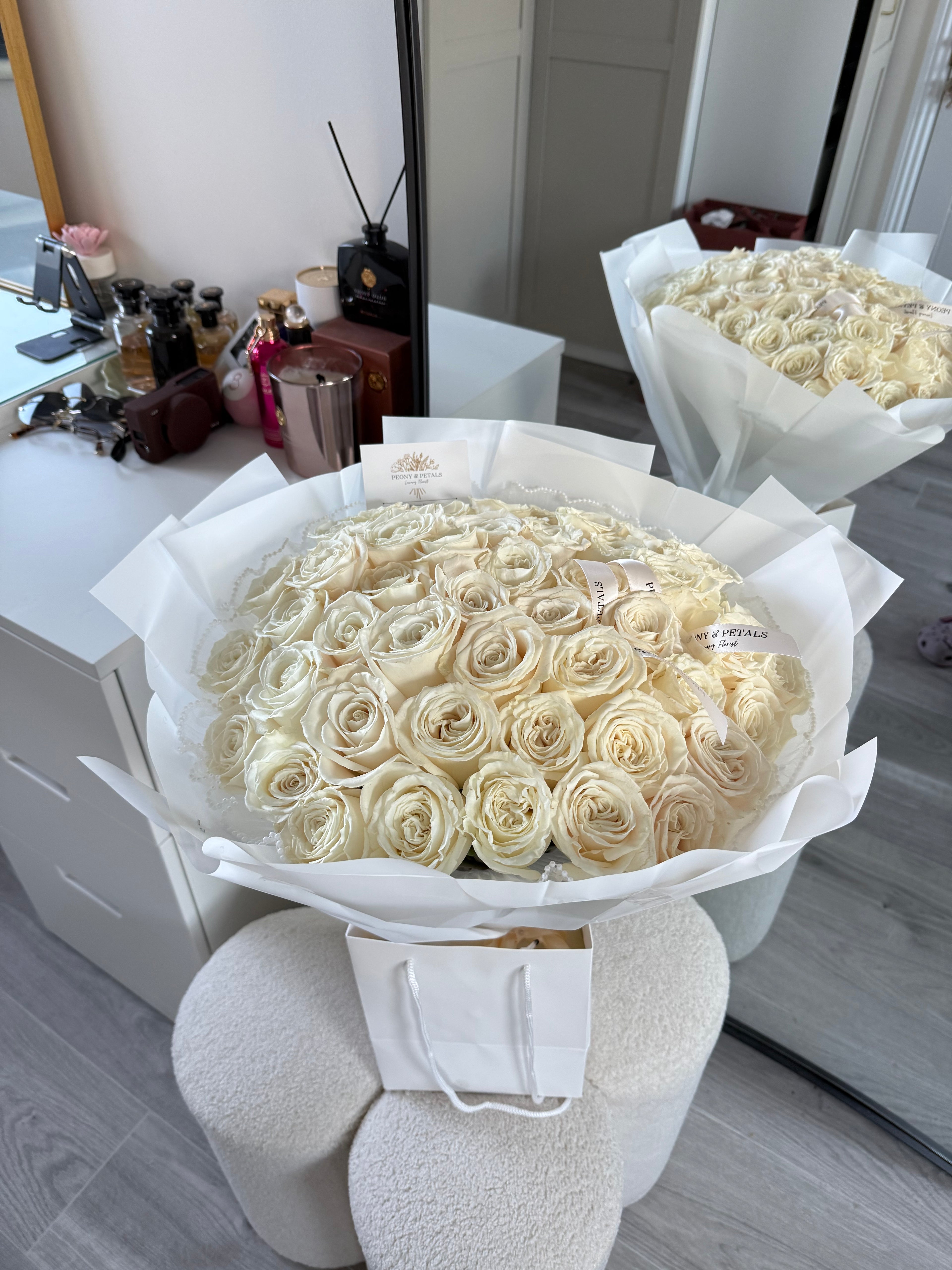 50 Stems Playa Blanca White Roses