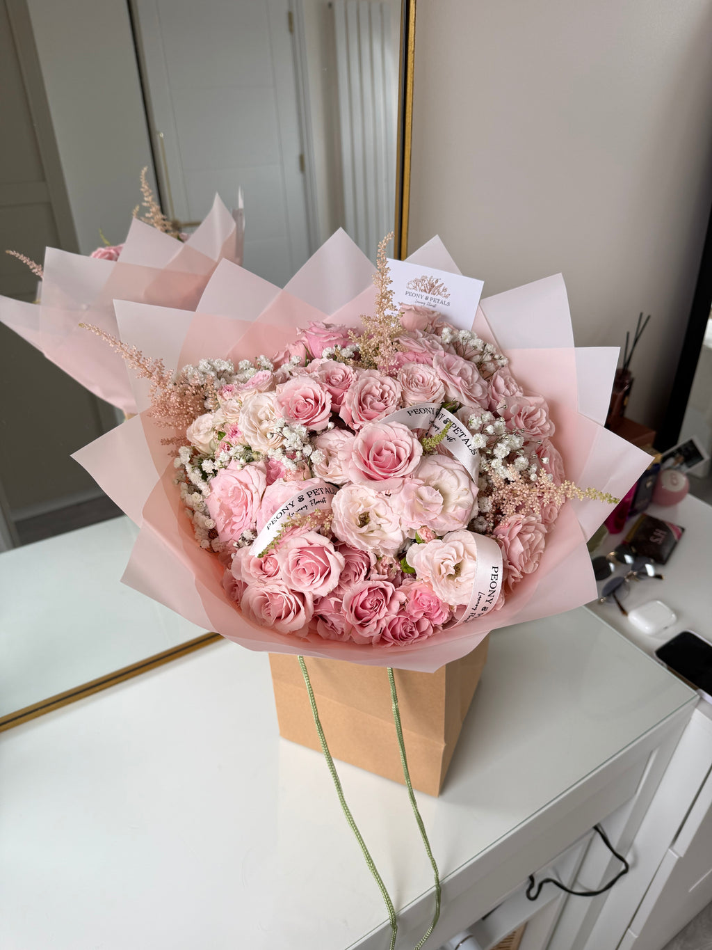 Jardin de Rosé Medium Mixed Bouquet