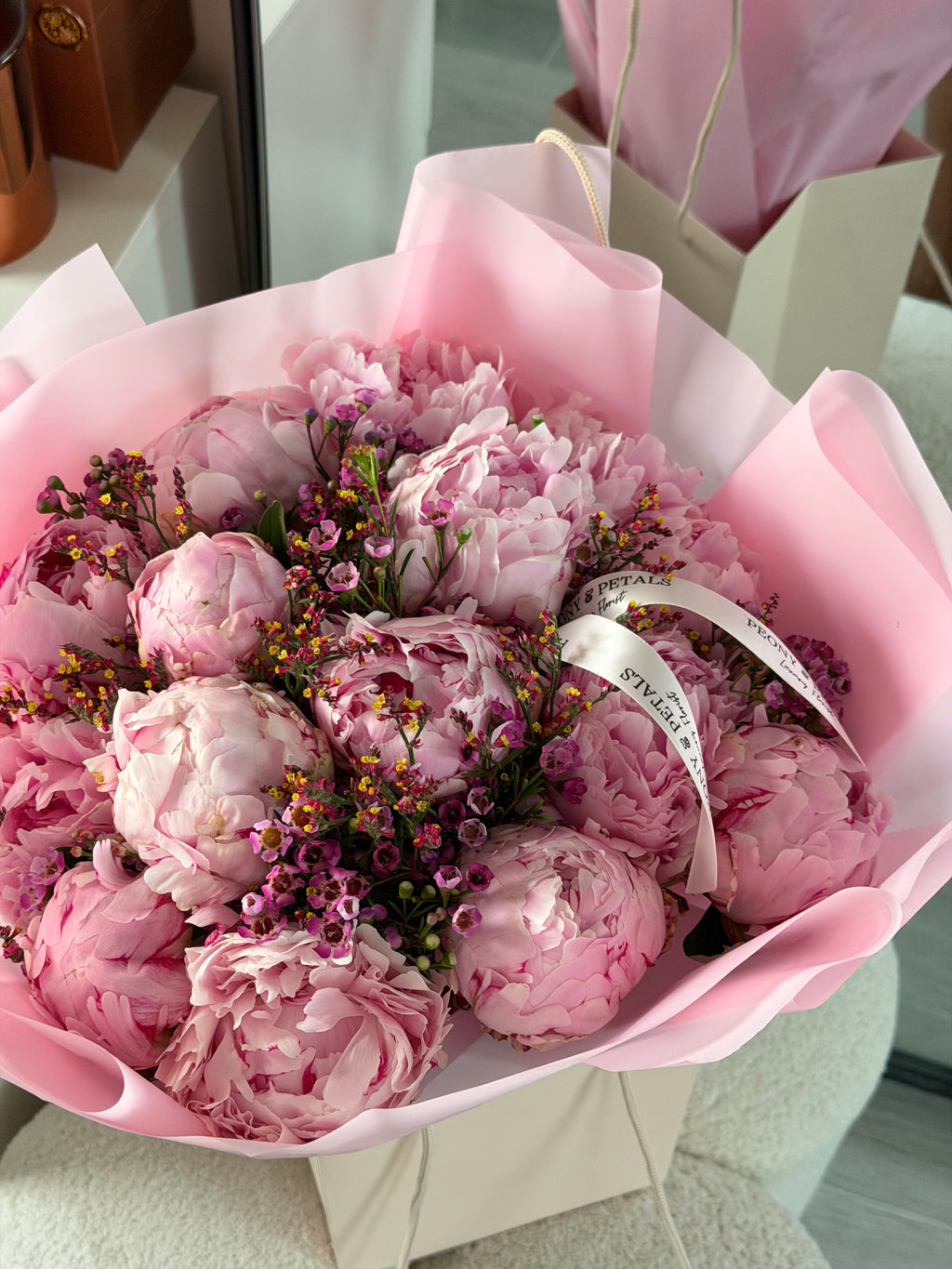 15 peony stems with filler