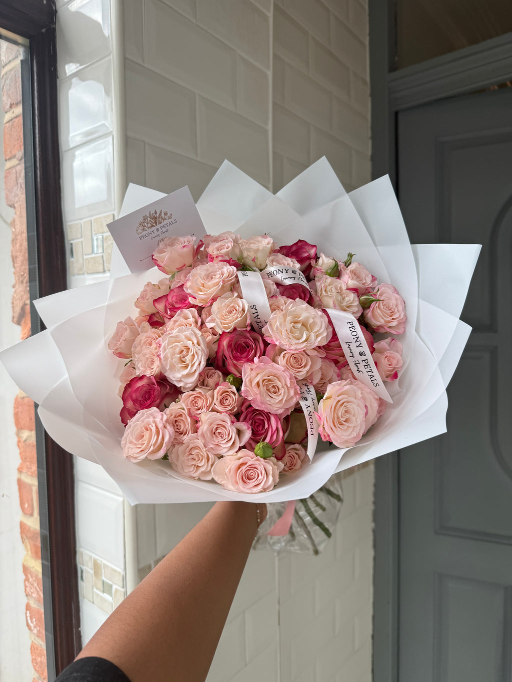 Rosé Fresca Medium Mixed Bouquet