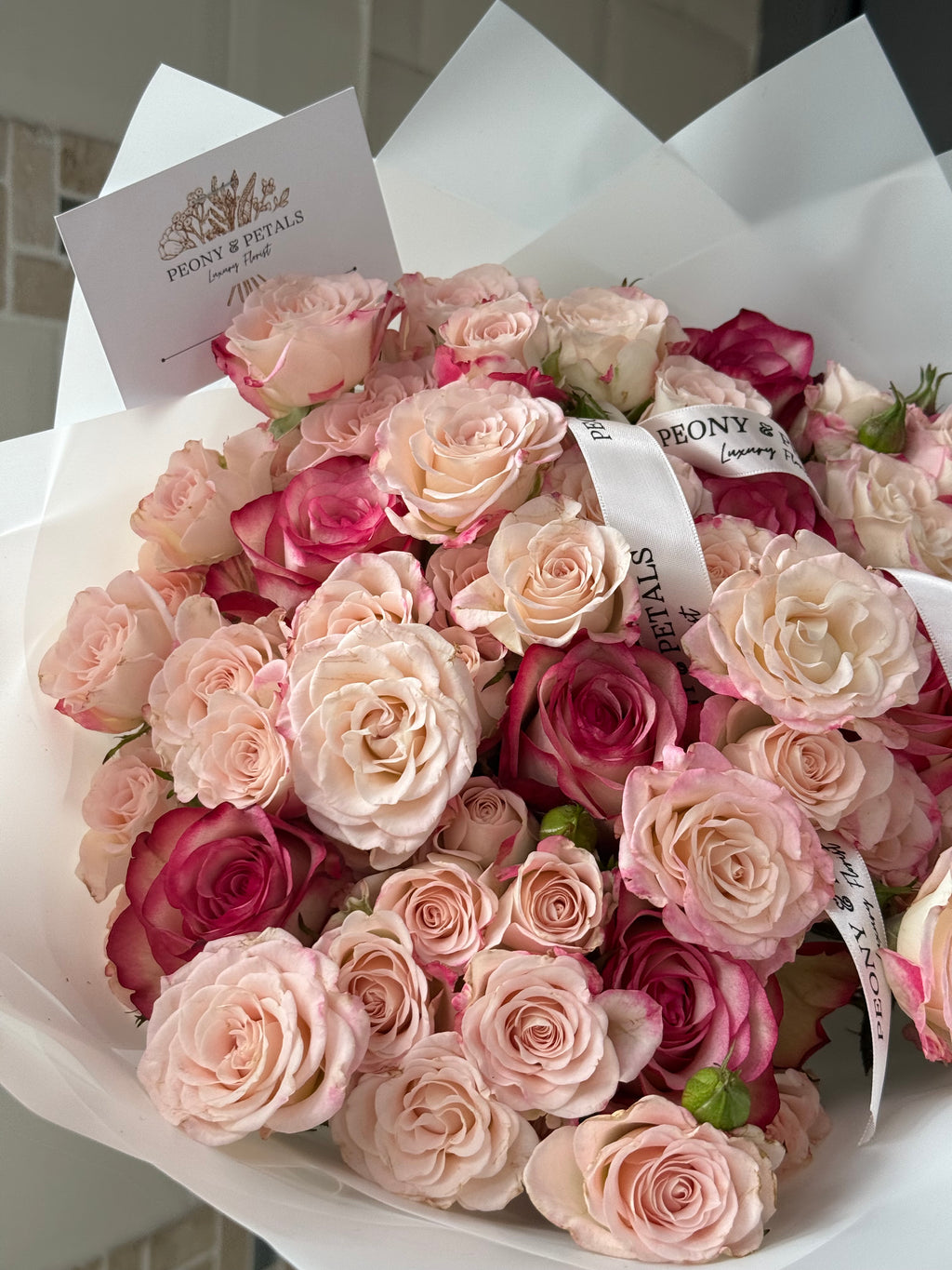 Rosé Fresca Medium Mixed Bouquet