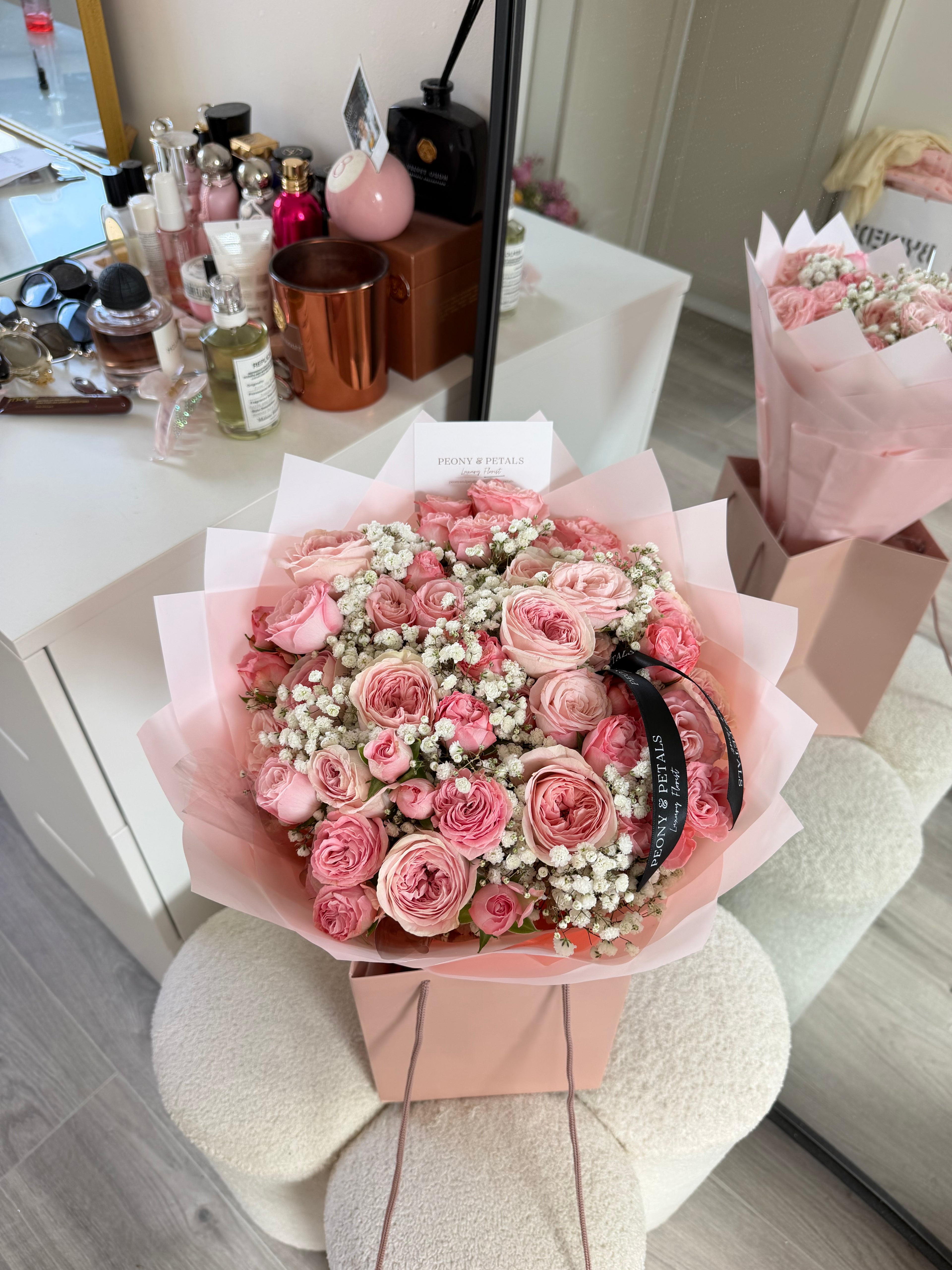 Rose Ballerina Medium Mixed Bouquet - Light