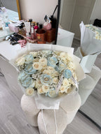 Ivory Skies Large Mixed Bouquet