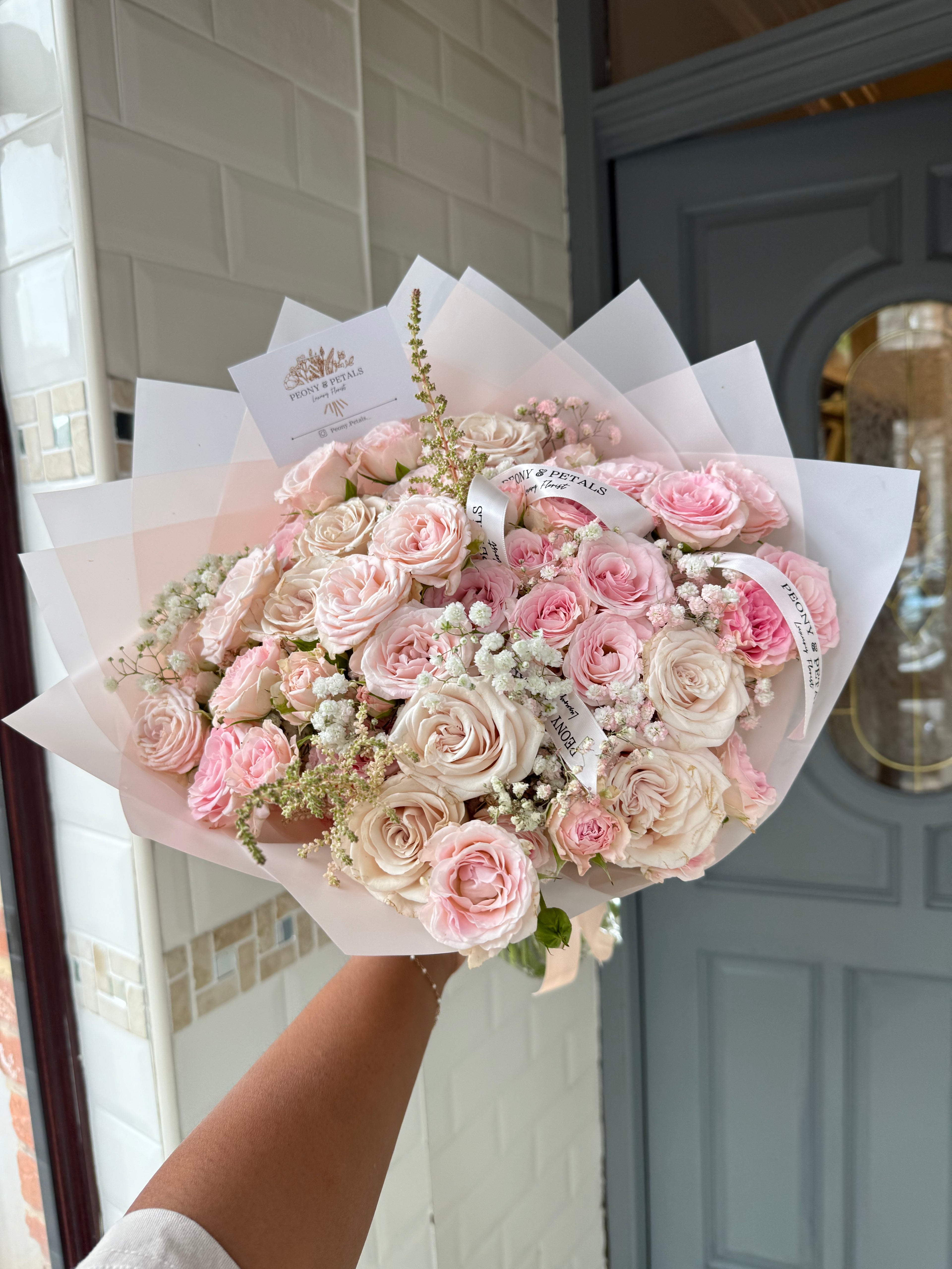 Rose Quartz Medium Mixed Bouquet