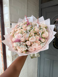 Ballet Bloom Large Mixed Rose Bouquet