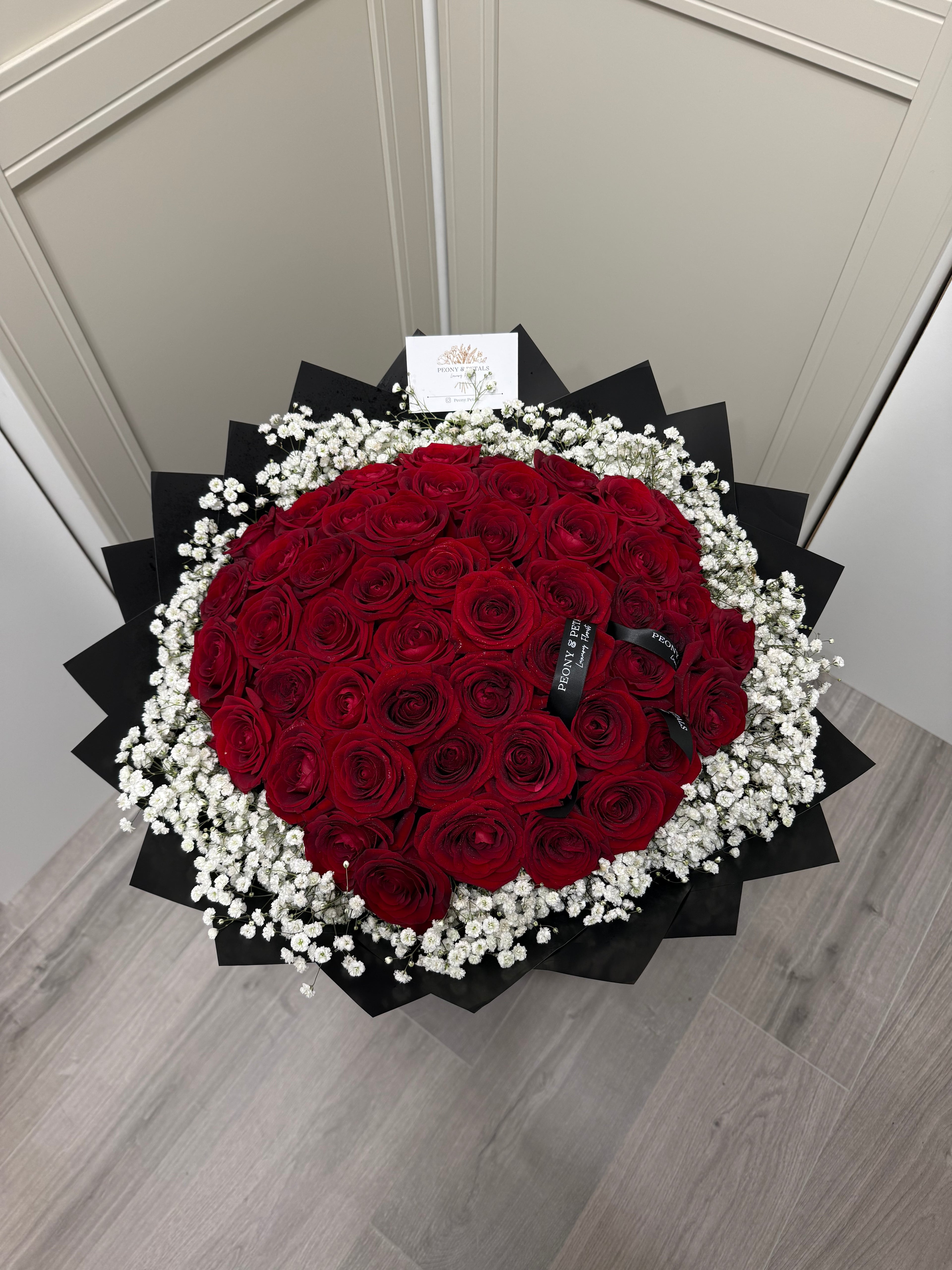 50 Naomi Red Roses with Gyp Edge |
