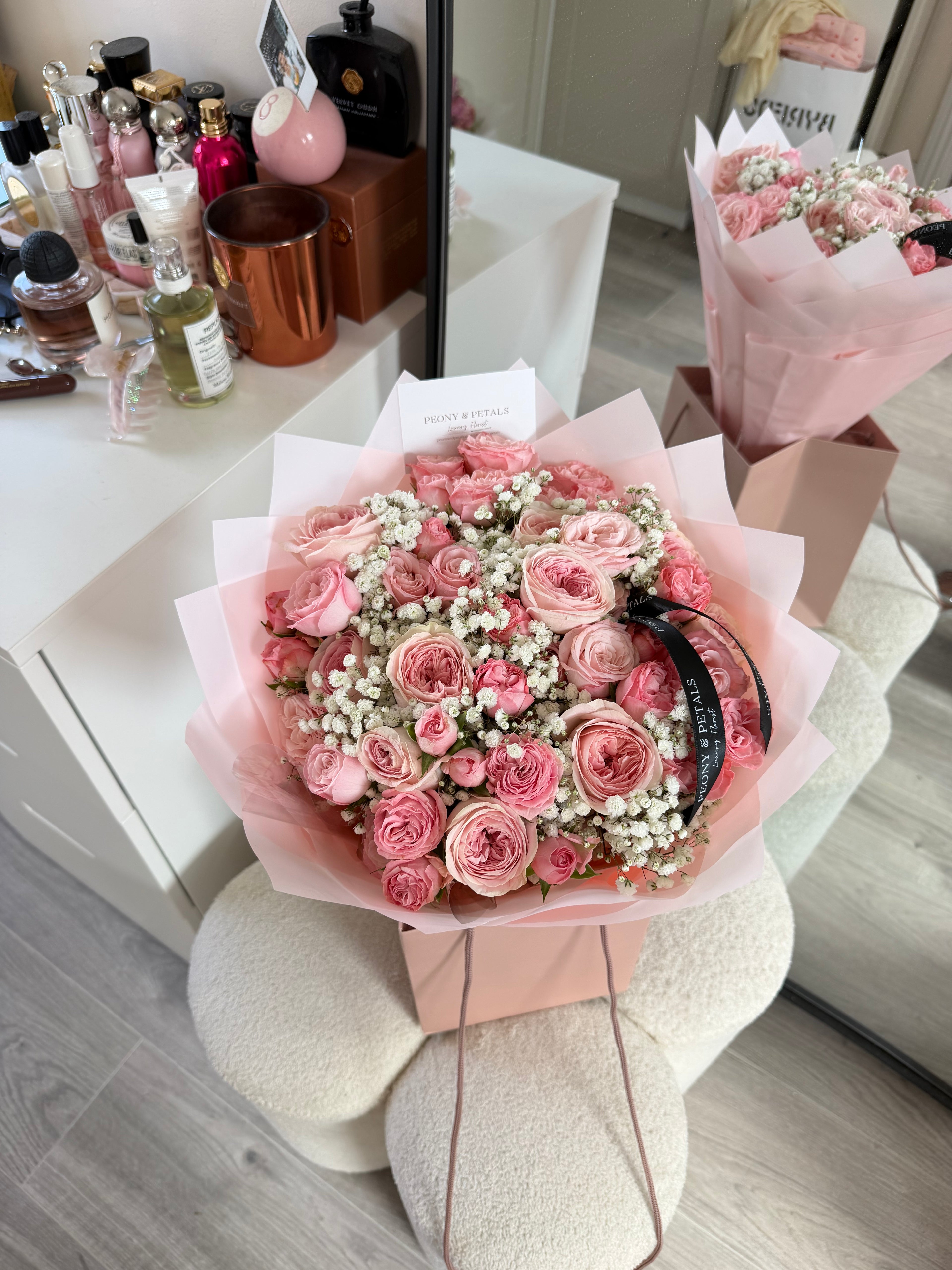 Rose Ballerina Medium Mixed Bouquet - Light