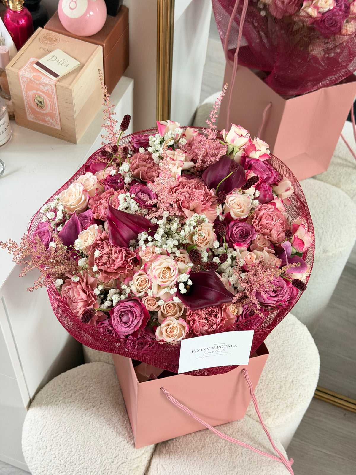 Mulberry Reverie Extra Large Mixed Bouquet