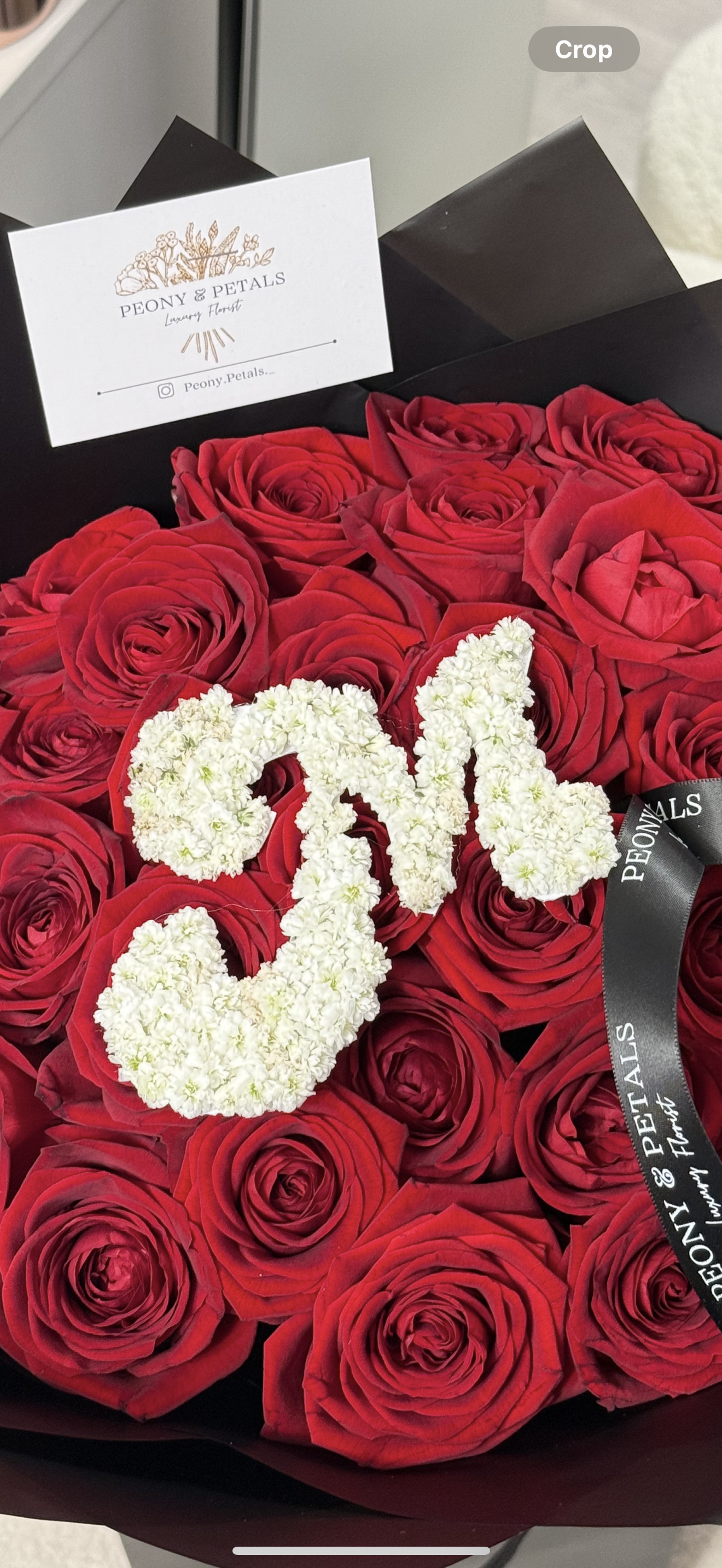 10 Naomi Red Roses with Initial and Gyp Edge