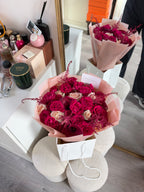 Framboise Medium Mixed Bouquet