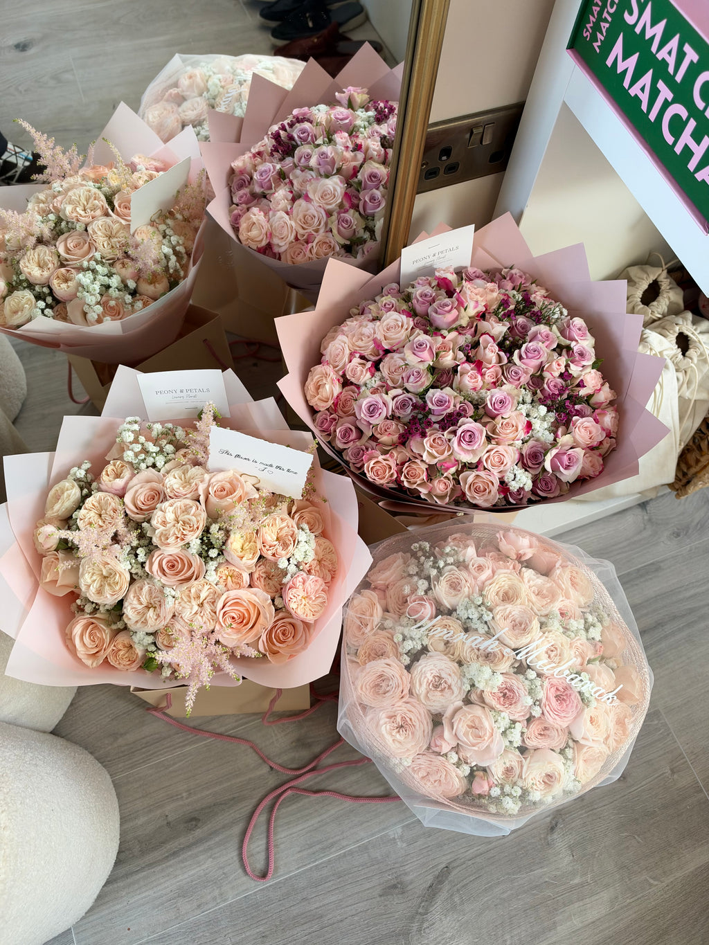 Blush Royale Medium Mixed Bouquet