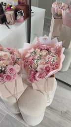 Jardin de Rosé Medium Mixed Bouquet